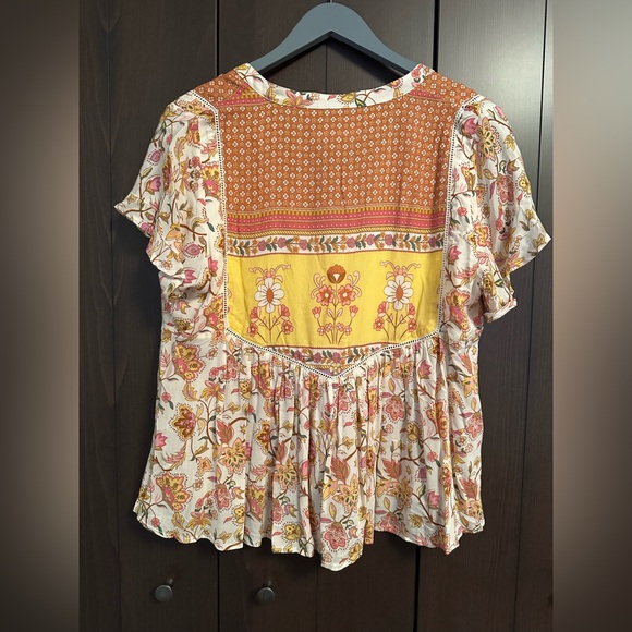 Spell Portobello Blouse in Size Medium - Picture 7 of 13